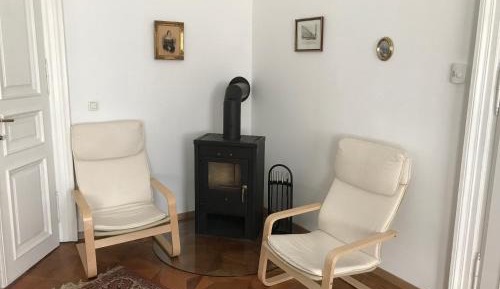 Apartment with Garden View