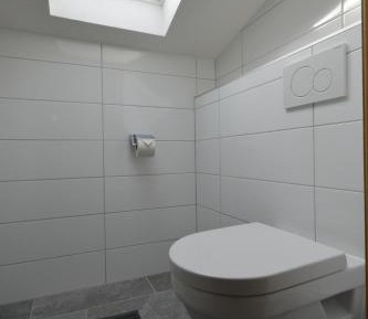 Three-Bedroom Apartment with Balcony