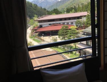 Twin Room with Tatami Area and Shared Bathroom