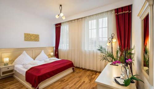 Family Suite 3*** (2-3 Adults)