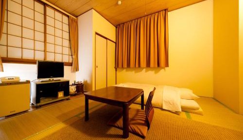 Japanese-Style Room