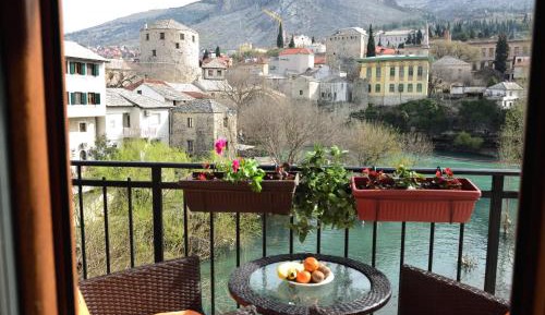 Deluxe Double Room with Balcony and River View