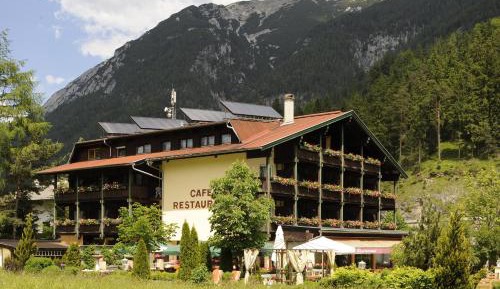 Double Room , category "Rofanblick"