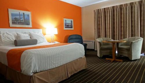 Queen Studio Suite - Non-Smoking