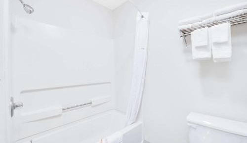 Studio Suite with Two Queen Beds - Non-Smoking