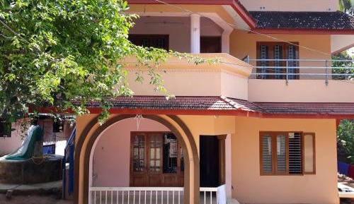 Apartment with Garden View