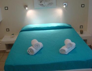 Double Room with Shared Kitchen