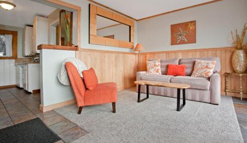 Premier Queen Suite