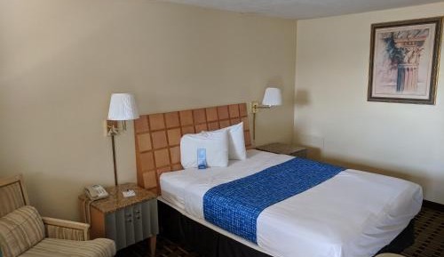 Queen Room - Smoking