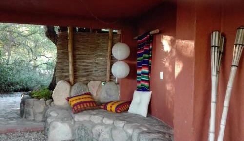 Apartment with Mountain View