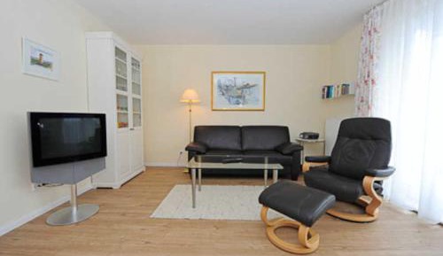 Apartment with Shower