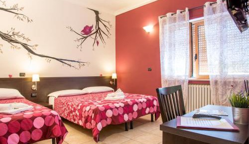 Triple Room with Mountain View