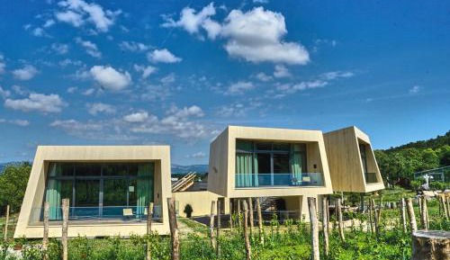 Suite with Garden View