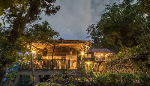 Deluxe Double or Twin Room with Balcony