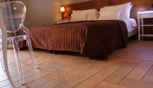 Double Room with View