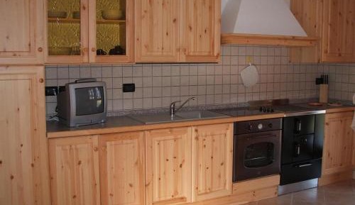 One-Bedroom Apartment (4 Adults)