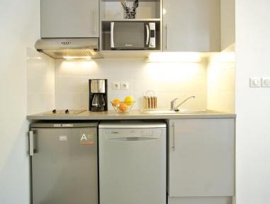 One-Bedroom Apartment (4 Adults)