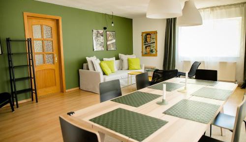 Apartment with Mountain View-First floor