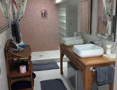 Double Room with Balcony and Sea View