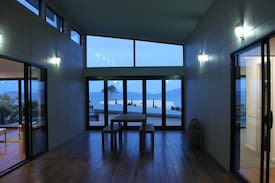 Swansea House | Hazards View @ Aqua Sands