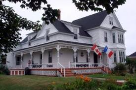 Clare Bed & Breakfast | Anchor Inn B&B, Meteghan Center, B0W2K0.