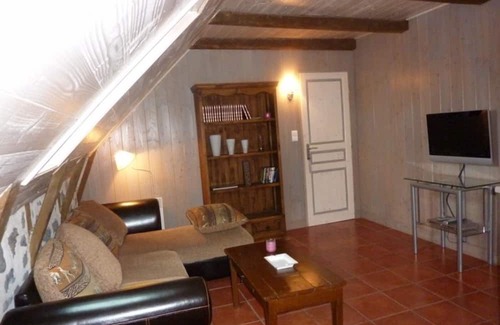 Collandres Cottage | Gite Collandres, 3 bedrooms, 6 persons