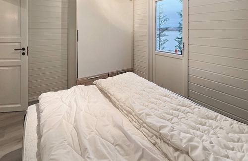 Bomlo House | 6 person holiday home in bremnes