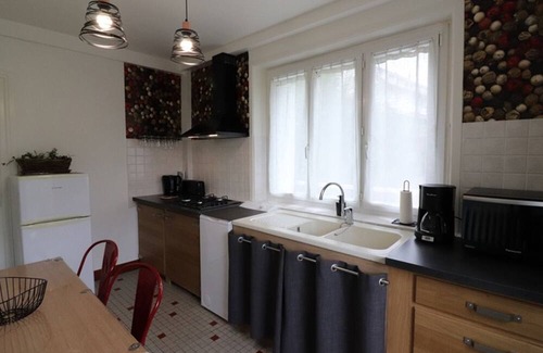 Aurillac Cottage | Gite Aurillac, 1 bedroom, 4 persons