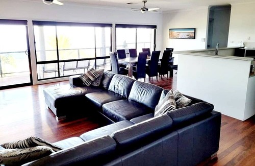 Port Lincoln House | Amazing Views Holiday Home Port Lincoln