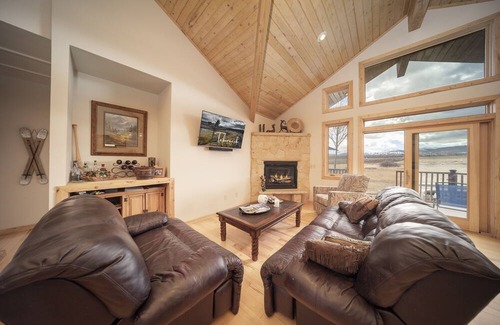Tabernash Cabin | Harebell Circle 3 Bedroom Cabin by RedAwning