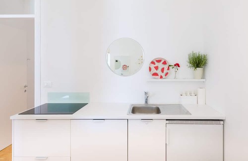 Old Town Apartment | Centrally located apartment with sea view