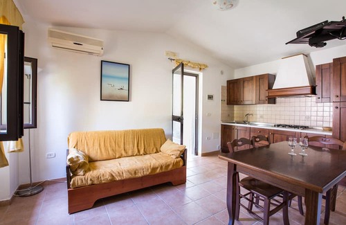 Chiesiola Apartment | Country house for 5-6 people a few minutes from the sea - Agriturismo Vieste