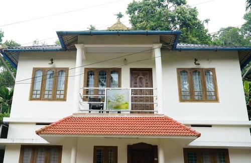 Devikolam Cottage | Scenic Views/3BHK Cottage Stay in Anachal/Munnar