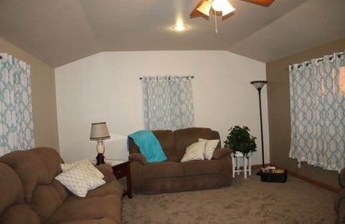 Wellman House | Whispering Pines Getaway