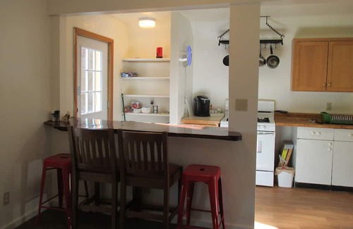 Kimberly House | Barn tucked away on a ranch