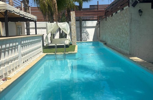 Bianco Villa | Corte Vena Palace