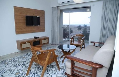 Mangalore Resort | Palm Breeze Beach Resort