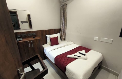 Triplicane Hotel | Treebo RKH Palace