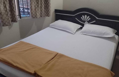 Udupi Cabin | UDUPI YATHRINIVAS