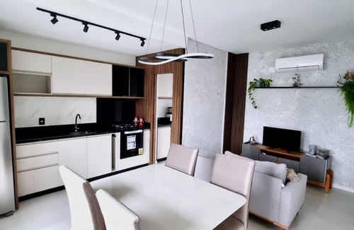 Meia Praia Apartment | Beaches, Beto Carrero and Airport: New Apartment in Meia Praia with Comfort!