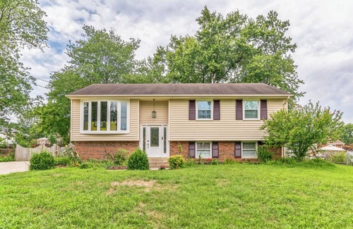 Centreville House | Spacious Modern 3-bedroom house in charming Centreville with WiFi
