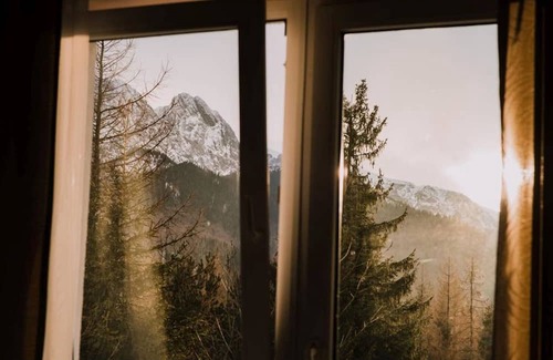 Paularo House | Stylowy dom w sercu Alp