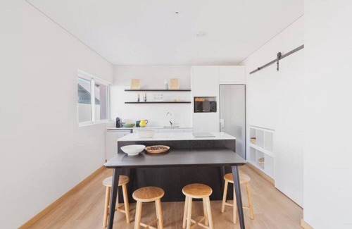 Esmoriz House | BeSunny Slowness n' Outdoors - Gineta - Twin Room with Private Garden