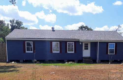 Ragley House | Charming 3/2-BR house with wheelchair ramp, WiFi and tanning bed in Longville