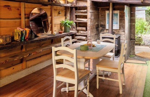 Olinda Cabin | The Old Logger's Cabin @ Forrest Olinda