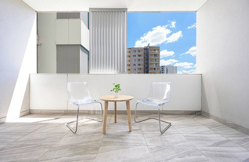 Liverpool Apartment | Liverpool Stunny Modern Apt |Wifi &Parkingnn