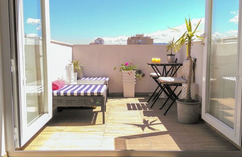 Espinho Apartment | Panorama Studio ❤️ with Amazing Penthouse Balcony