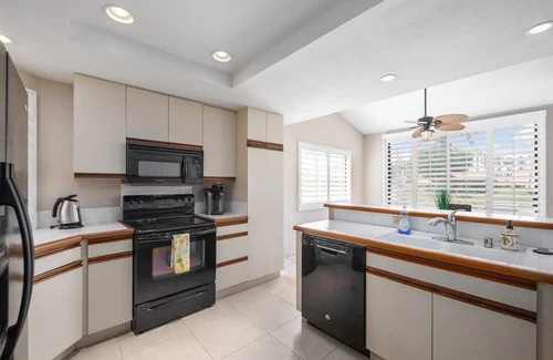 La Conner House | LC1: Charming 3-bedroom house with WiFi, AC in nice La Conner