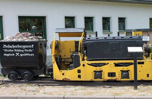 Annaberg-Buchholz Apartment | Plush apartment in Annaberg-Buchholz