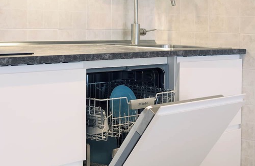 Martignano Apartment | Onda 7, ideal apartment for families and groups in a strategic position.